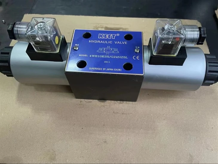Directional Control Valve 12V/24VDC